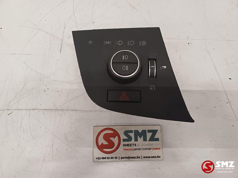 Volvo Occ koplampenschakelaar Volvo - Electrical system for Truck: picture 1 Volvo Occ koplampenschakelaar Volvo - Electrical system for Truck: picture 1