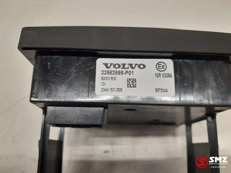 Volvo Occ lichtschakelaar Volvo - Electrical system for Truck: picture 5 Volvo Occ lichtschakelaar Volvo - Electrical system for Truck: picture 5