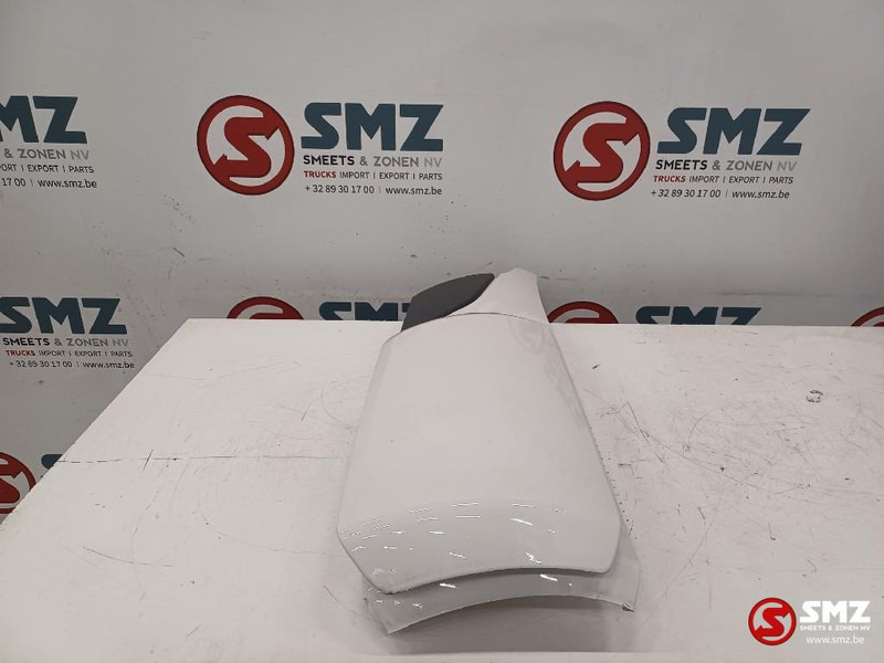 Volvo Occ windgeleider links Volvo - Cab and interior for Truck: picture 3 Volvo Occ windgeleider links Volvo - Cab and interior for Truck: picture 3