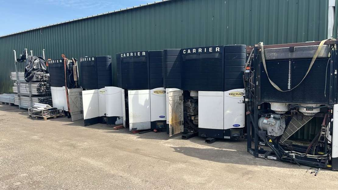 Diversen Vector 1800 Compleet en onderdelen Compressor ect - Refrigerator semi-trailer: picture 5 Diversen Vector 1800 Compleet en onderdelen Compressor ect - Refrigerator semi-trailer: picture 5