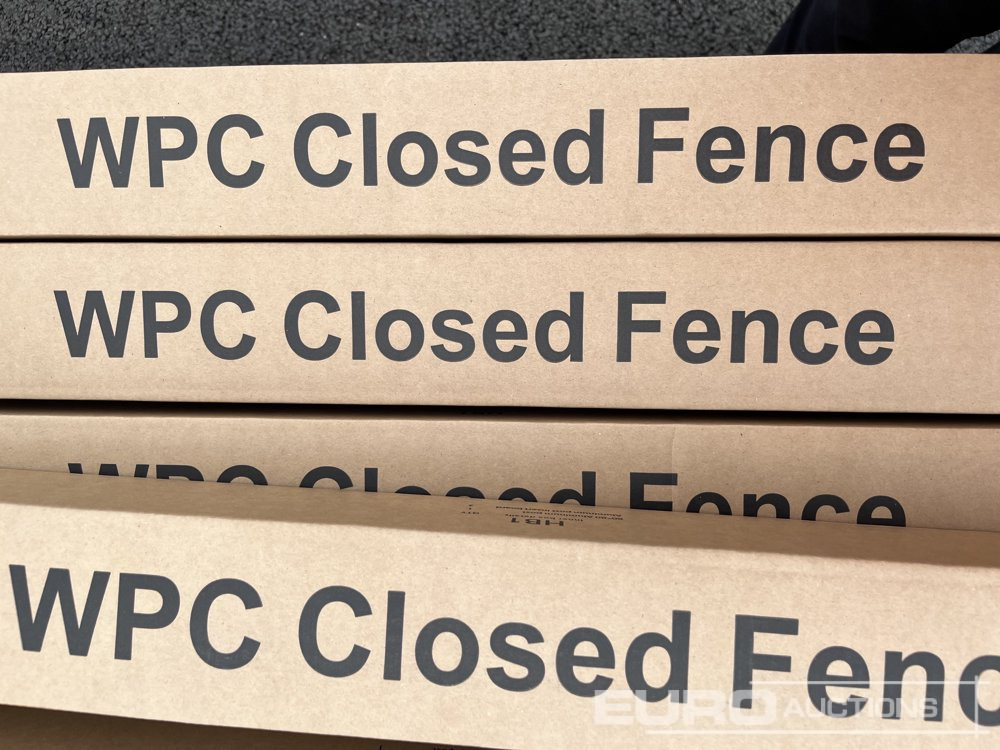 Construction equipment 1.8m Wide Anthracite Grey Composite Fence Panels (25 of), 2.45m Black Aluminium Posts (26 of), Complete With Assembly Kit: picture 15