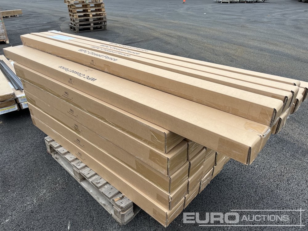 Construction equipment 1.8m Wide Anthracite Grey Composite Fence Panels (25 of), 2.45m Black Aluminium Posts (26 of), Complete With Assembly Kit: picture 9