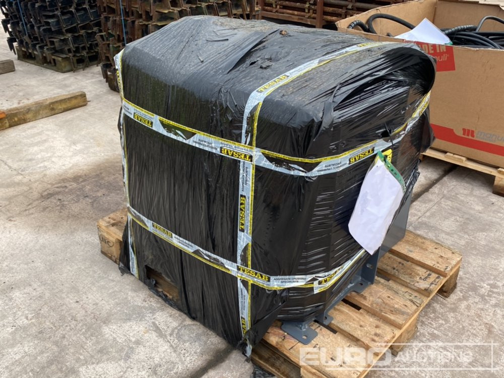 1008 Hydraulic Tanks - Hydraulic tank: picture 3 1008 Hydraulic Tanks - Hydraulic tank: picture 3