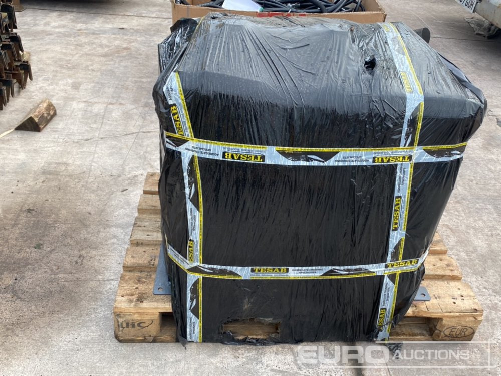 1008 Hydraulic Tanks - Hydraulic tank: picture 2 1008 Hydraulic Tanks - Hydraulic tank: picture 2
