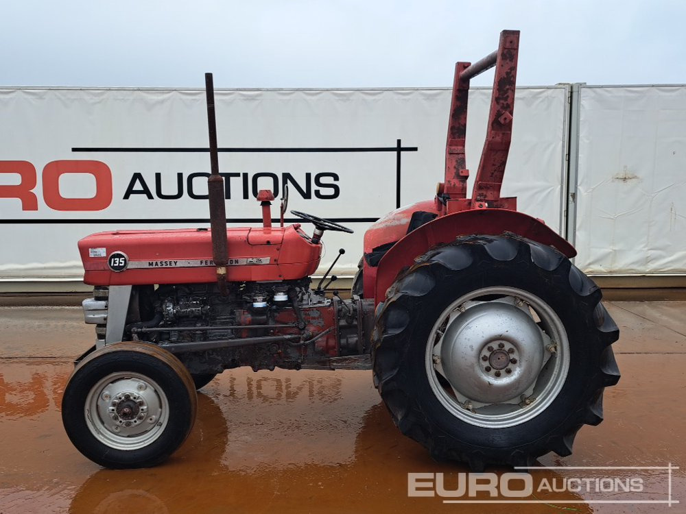 1988 Massey Ferguson 135 - Farm tractor: picture 3 1988 Massey Ferguson 135 - Farm tractor: picture 3