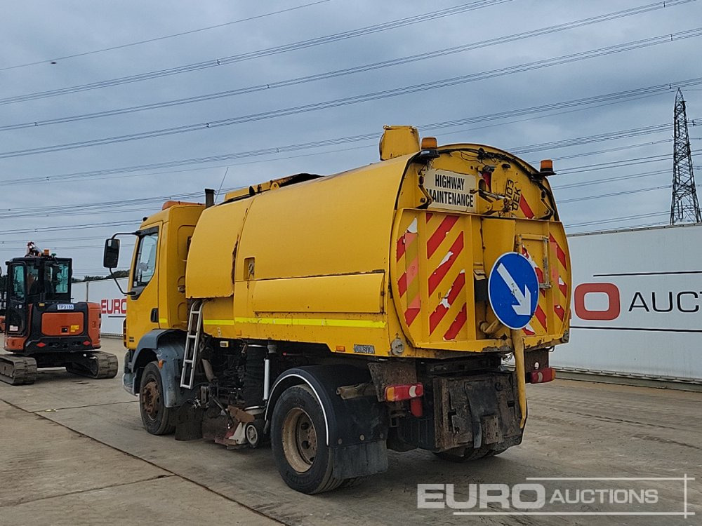 2003 DAF LF55.170 - Road sweeper: picture 3 2003 DAF LF55.170 - Road sweeper: picture 3