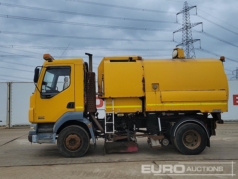 2003 DAF LF55.170 - Road sweeper: picture 2 2003 DAF LF55.170 - Road sweeper: picture 2