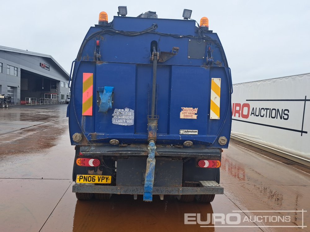 2006 DAF LF - Road sweeper: picture 4 2006 DAF LF - Road sweeper: picture 4