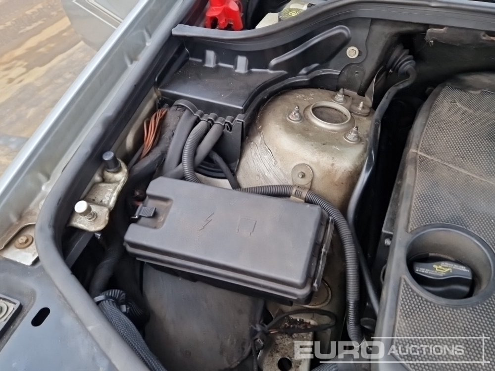 SUV 2006 Mercedes ML320 CDI: picture 17
