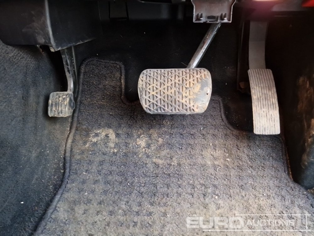 SUV 2006 Mercedes ML320 CDI: picture 33