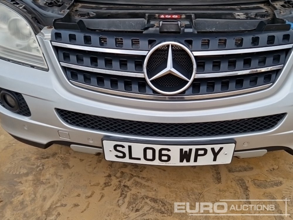SUV 2006 Mercedes ML320 CDI: picture 37