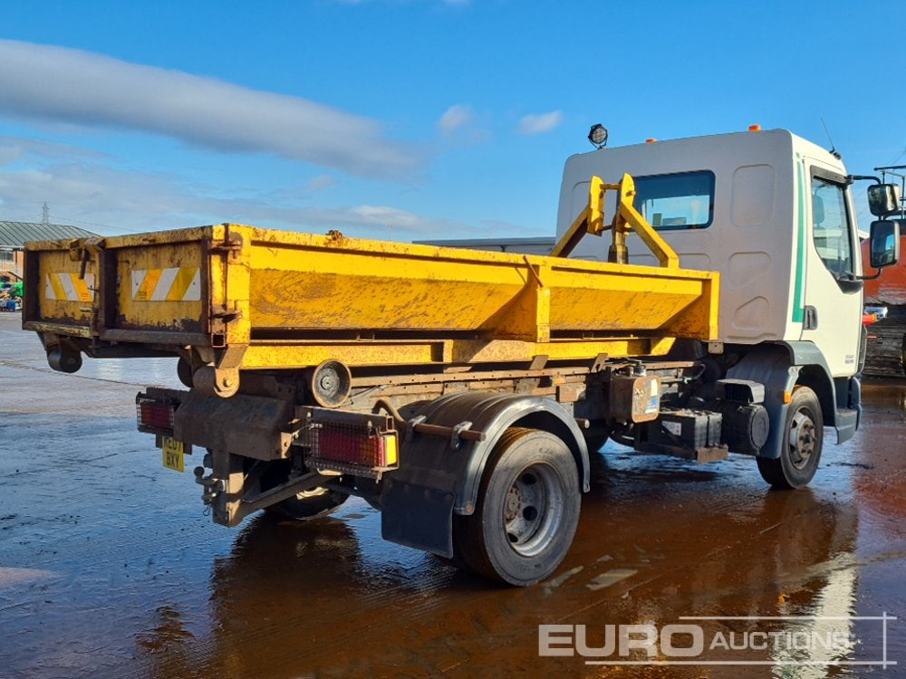 2007 DAF LF45.140 - Hook lift truck: picture 5 2007 DAF LF45.140 - Hook lift truck: picture 5