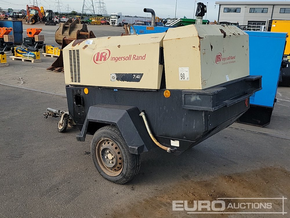 2009 Doosan R1090F - Air compressor: picture 3 2009 Doosan R1090F - Air compressor: picture 3