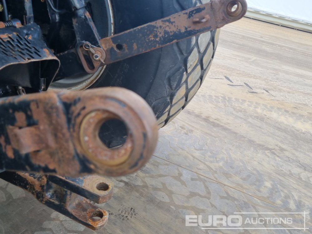 Farm tractor 2010 New Holland TD5010: picture 17