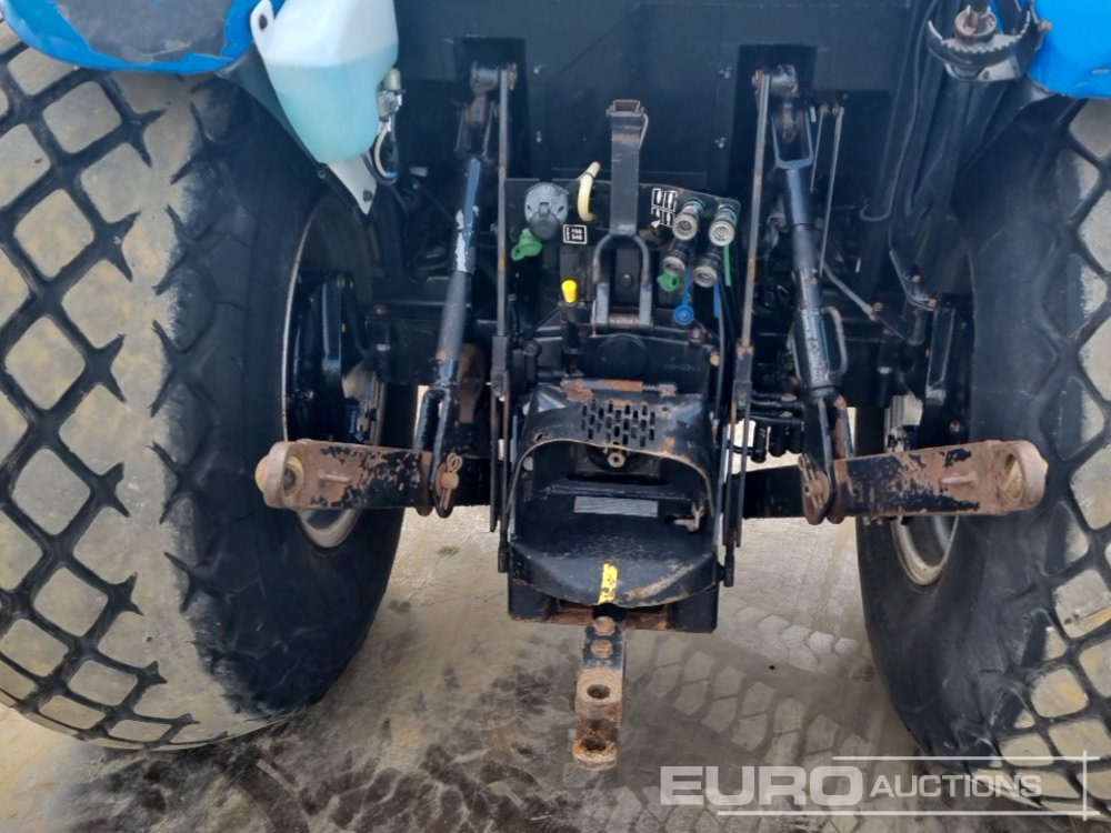 Farm tractor 2010 New Holland TD5010: picture 15