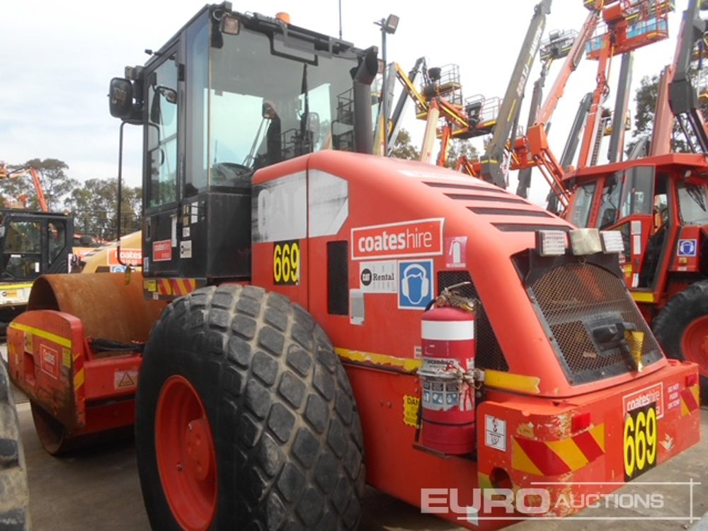 2011 CAT CS-533E - Roller: picture 2 2011 CAT CS-533E - Roller: picture 2