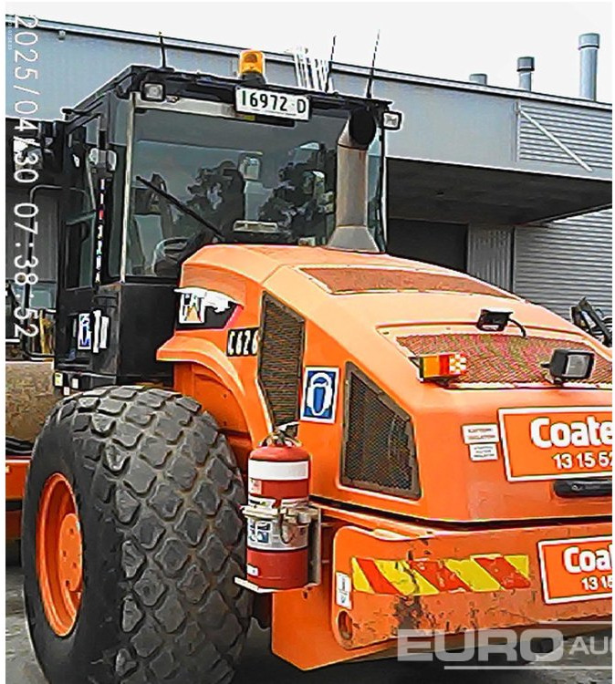 2011 CAT CS76XT - Roller: picture 2 2011 CAT CS76XT - Roller: picture 2