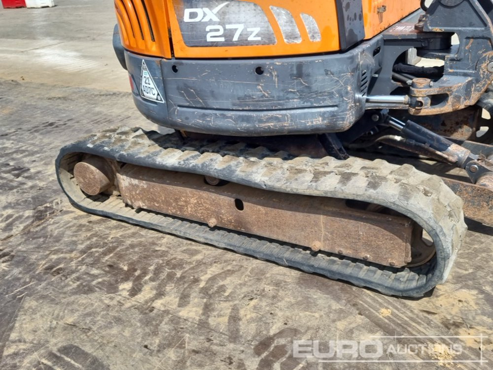 Mini excavator 2011 Doosan DX27Z: picture 16