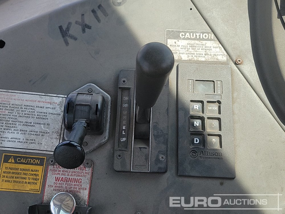 Terminal tractor 2011 Kalmar TT612D: picture 18
