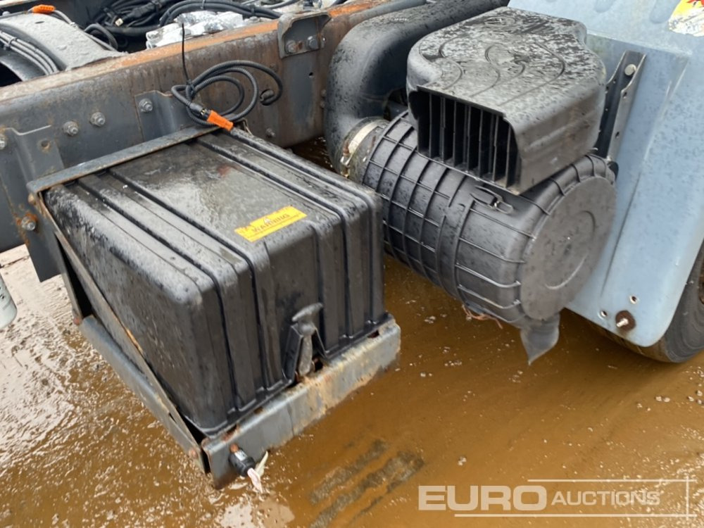 Cab chassis truck 2013 DAF LF55 180: picture 32 Cab chassis truck 2013 DAF LF55 180: picture 32