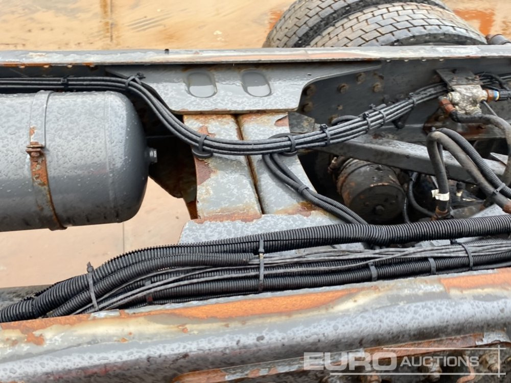 Cab chassis truck 2013 DAF LF55 180: picture 20 Cab chassis truck 2013 DAF LF55 180: picture 20