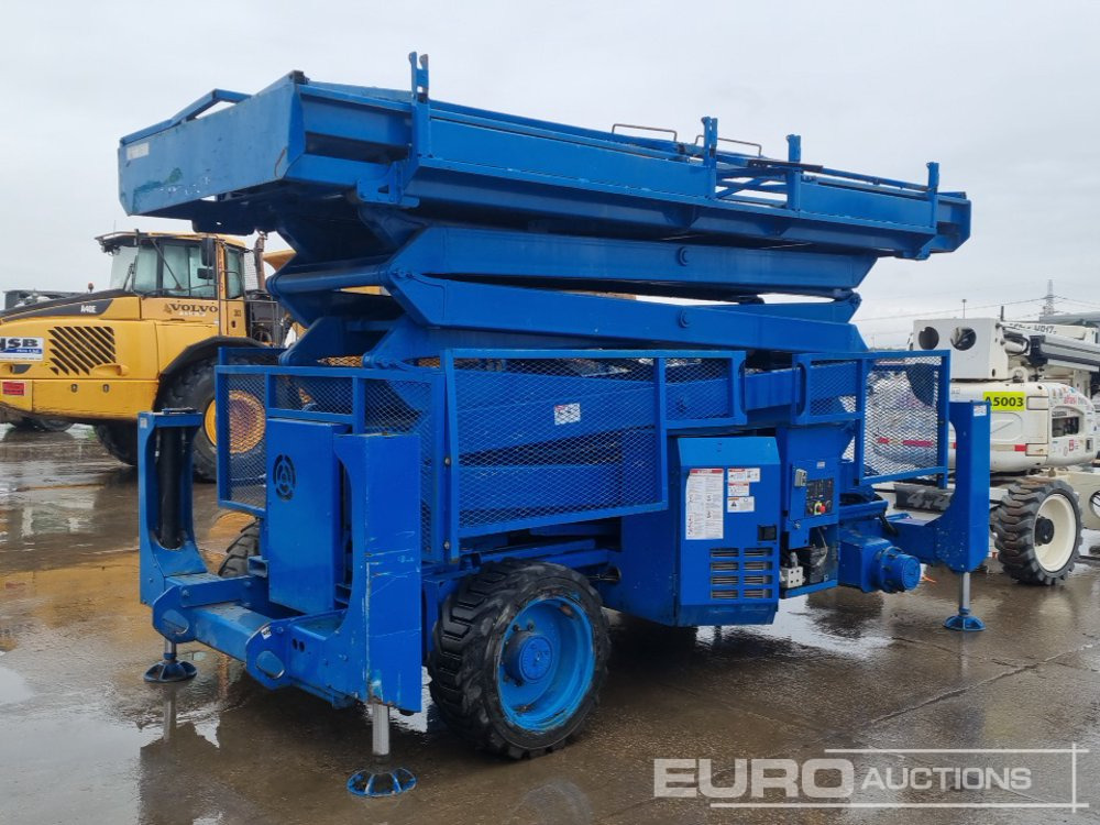 2013 Genie GS4390 - Aerial platform: picture 1 2013 Genie GS4390 - Aerial platform: picture 1