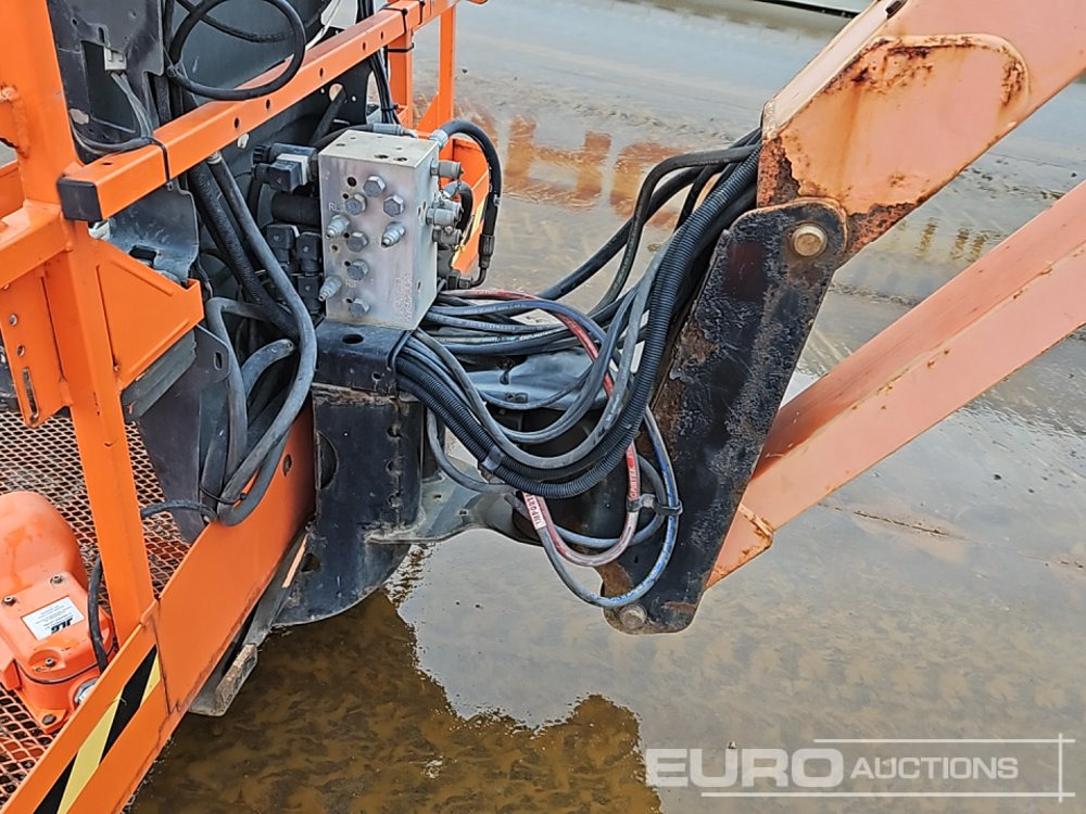 Articulated boom 2013 JLG 1250AJP: picture 13