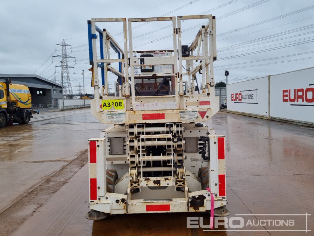 2014 Genie GS3369RT - Aerial platform: picture 4 2014 Genie GS3369RT - Aerial platform: picture 4