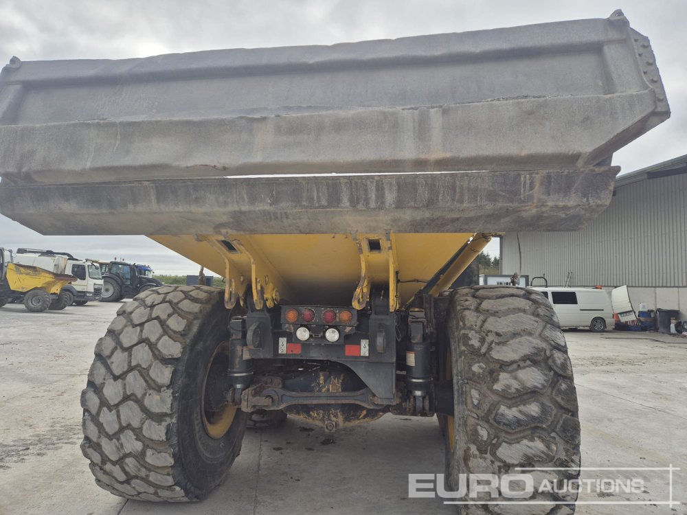 2014 Komatsu HM400-3 - Articulated dumper: picture 3 2014 Komatsu HM400-3 - Articulated dumper: picture 3