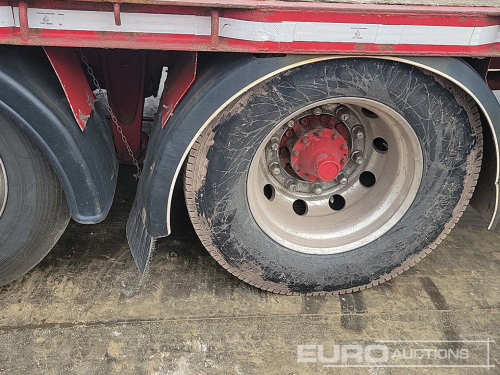 Dropside/ Flatbed truck for transportation of heavy machinery 2014 Scania P410: picture 14