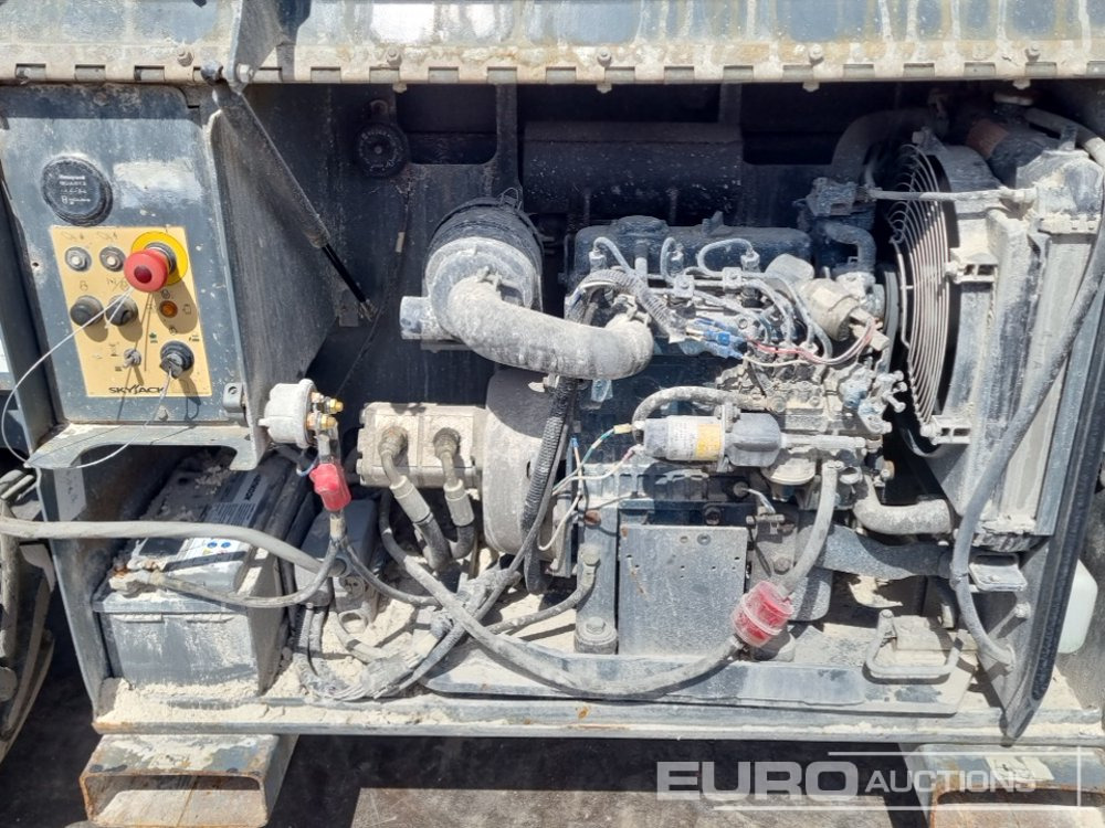 Aerial platform 2014 SkyJack SJ6832RT: picture 13