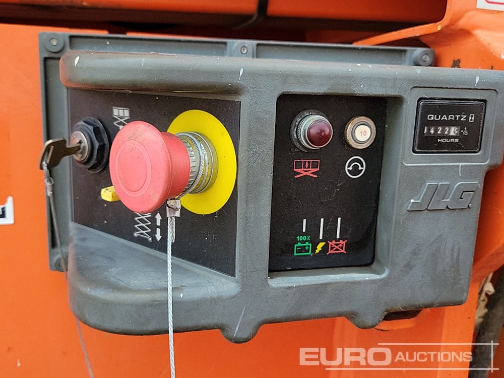 Aerial platform 2015 JLG 2646 ES: picture 27