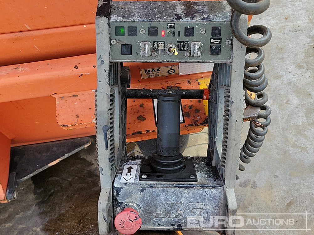 Aerial platform 2015 JLG 2646 ES: picture 24