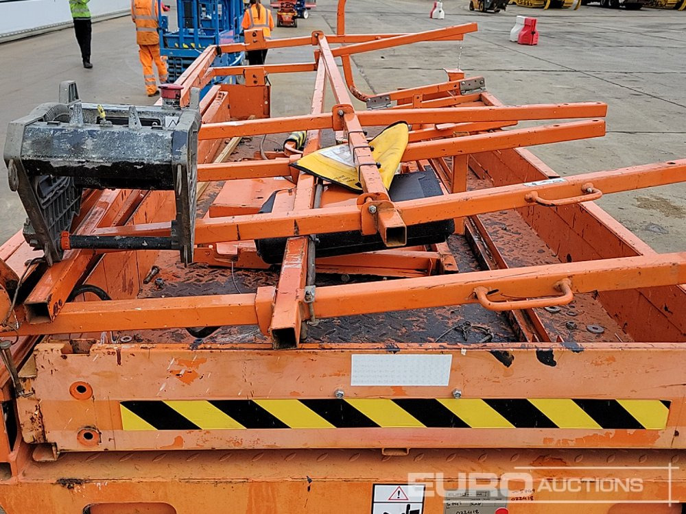 Aerial platform 2015 JLG 2646 ES: picture 23