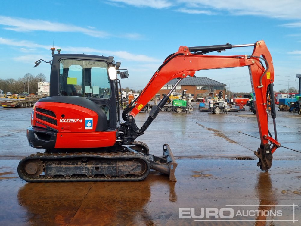 Mini excavator 2015 Kubota KX57-4: picture 6