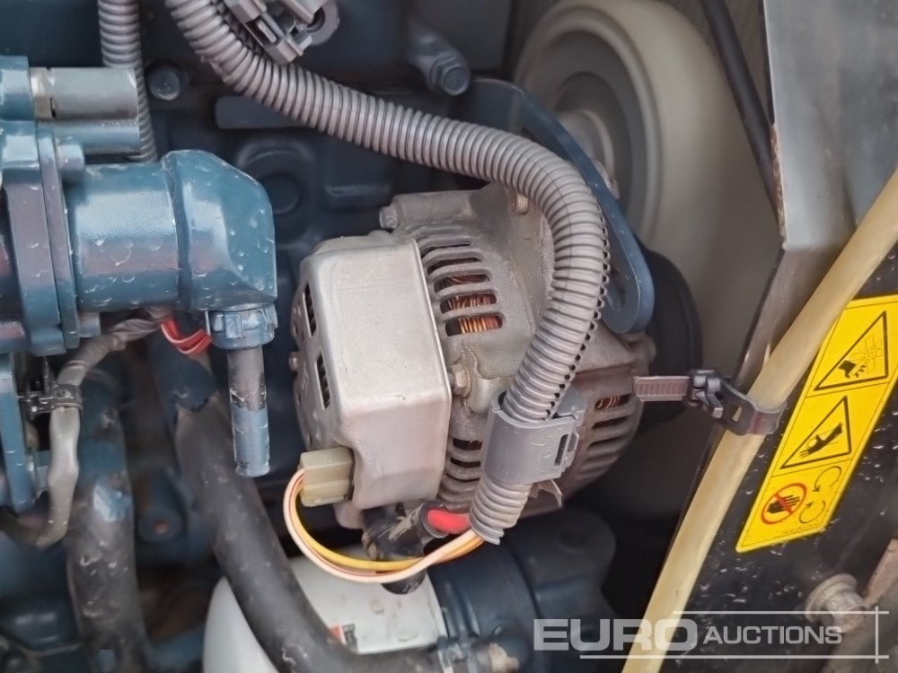 Mini excavator 2015 Kubota KX57-4: picture 46