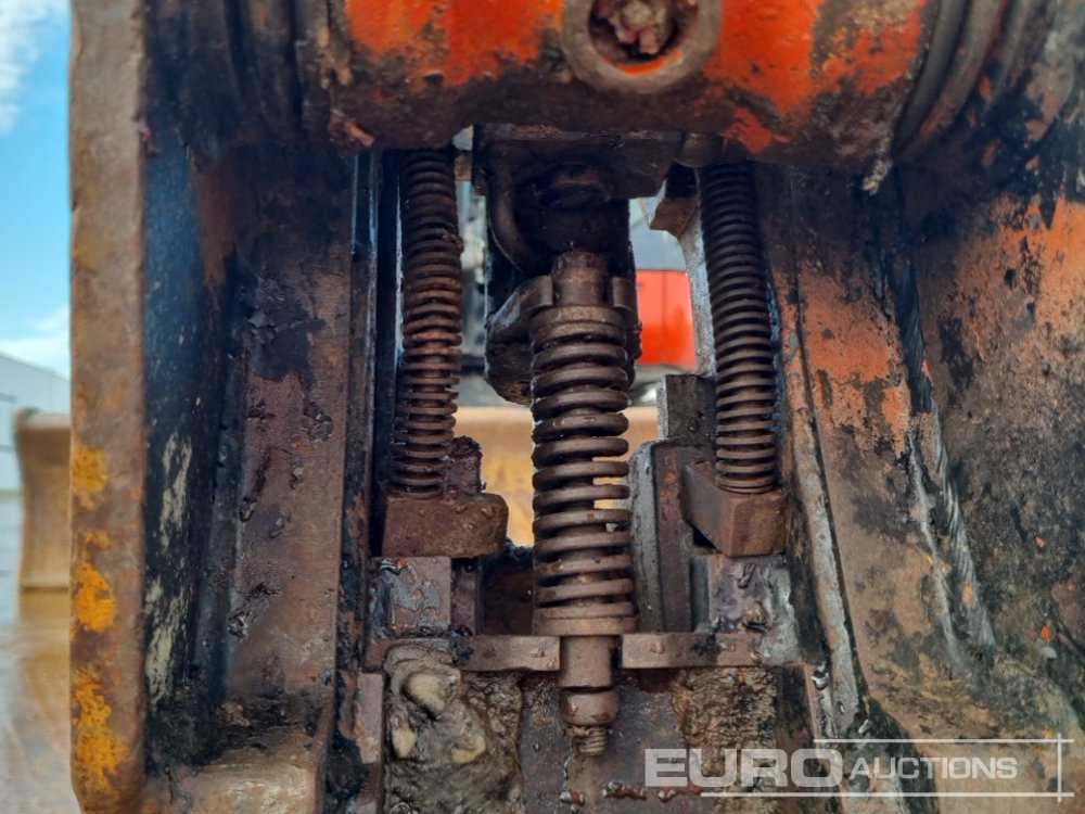 Mini excavator 2015 Kubota KX57-4: picture 33