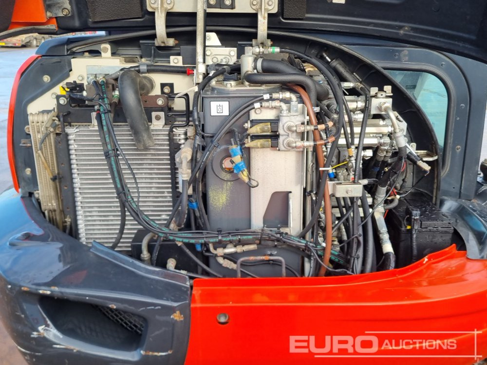 Mini excavator 2015 Kubota KX57-4: picture 40