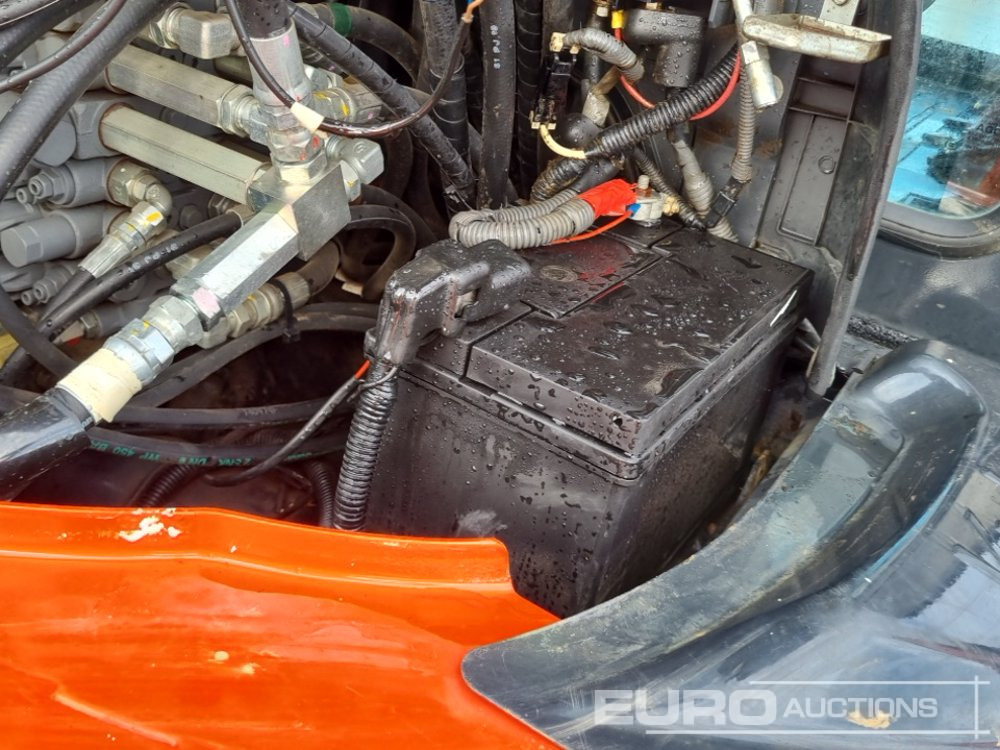 Mini excavator 2015 Kubota KX57-4: picture 41