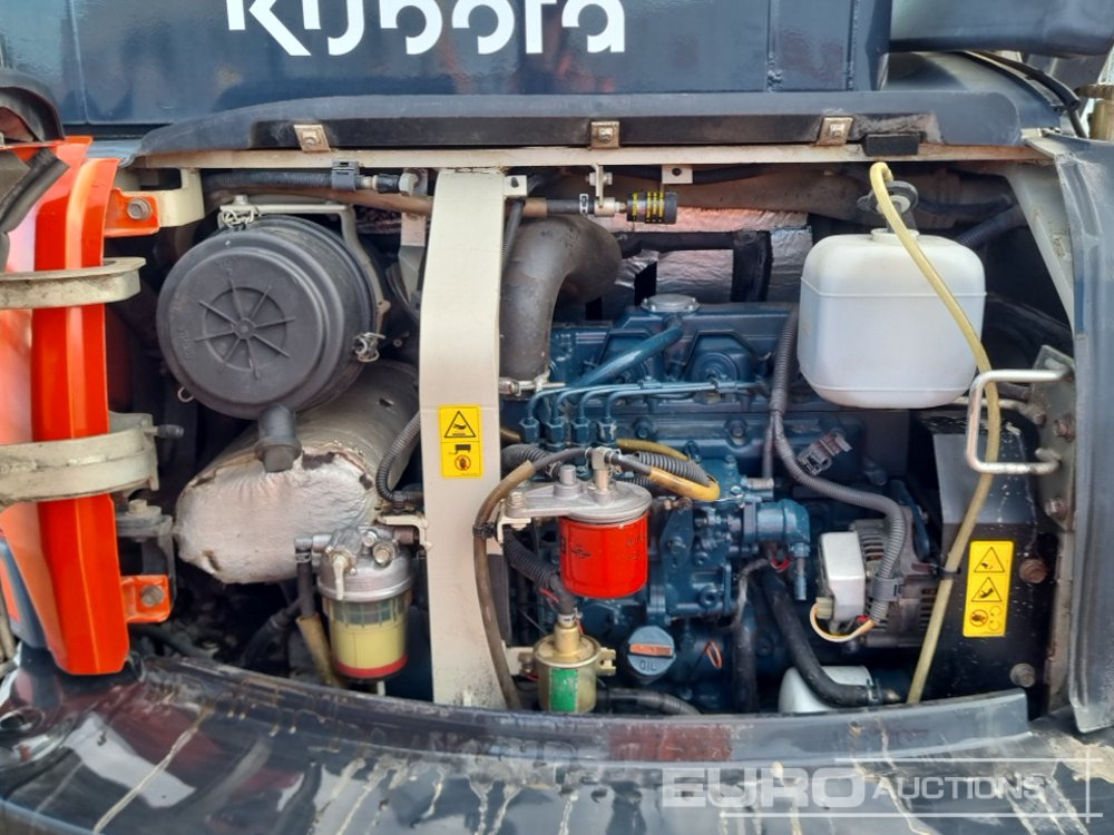 Mini excavator 2015 Kubota KX57-4: picture 45