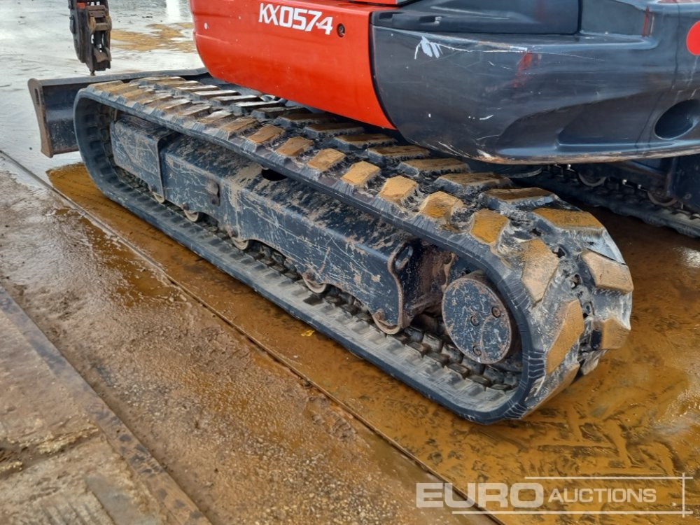 Mini excavator 2015 Kubota KX57-4: picture 9