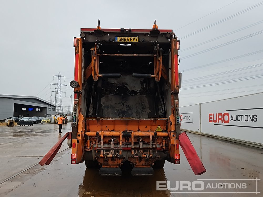 2015 Mercedes 2630 - Garbage truck: picture 4 2015 Mercedes 2630 - Garbage truck: picture 4