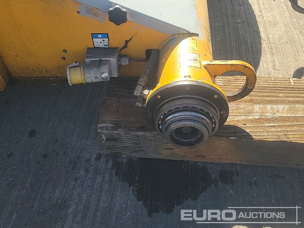 Aerial platform 2015 Niftylift HR12NDE: picture 12