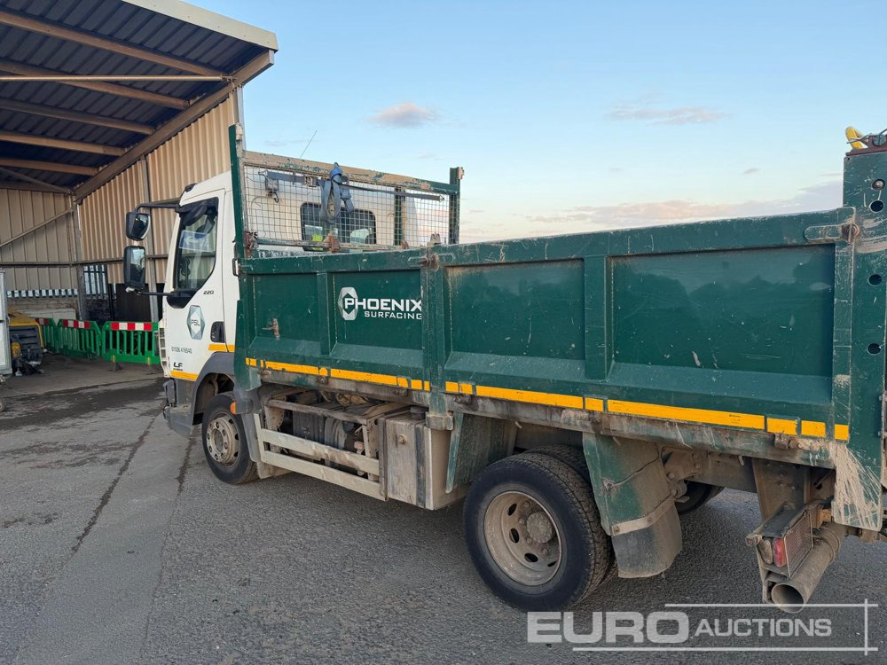 2016 DAF LF220FA - Tipper: picture 2 2016 DAF LF220FA - Tipper: picture 2