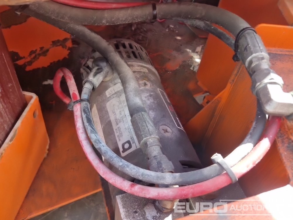 Aerial platform 2016 Snorkel S3219E: picture 21