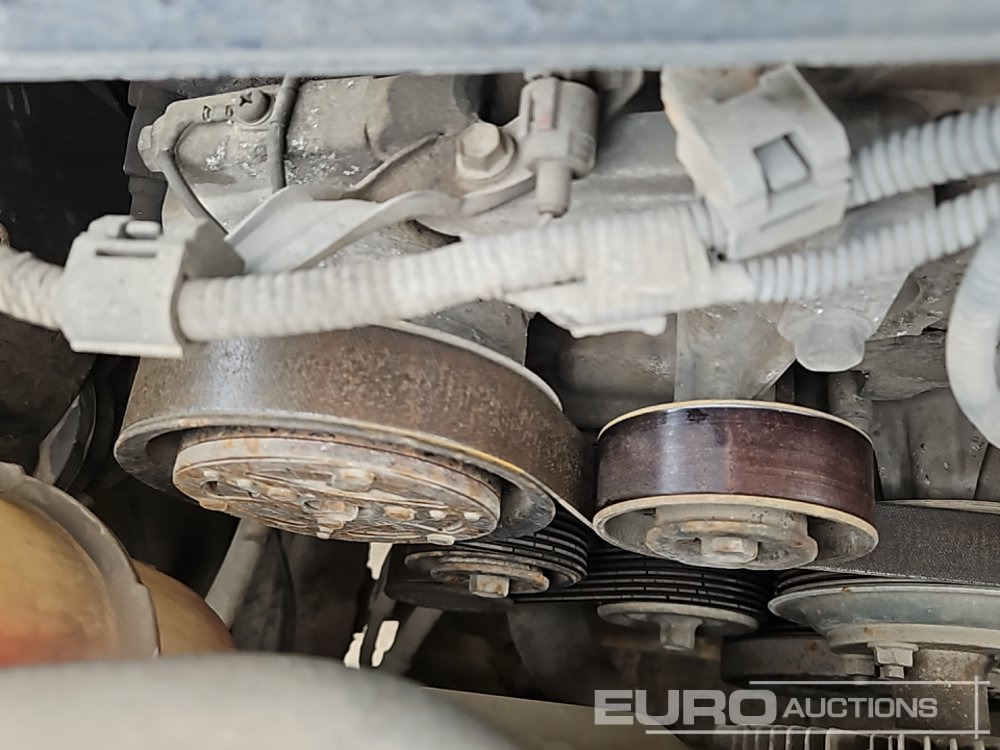 Pickup truck 2016 Toyota Hilux: picture 26