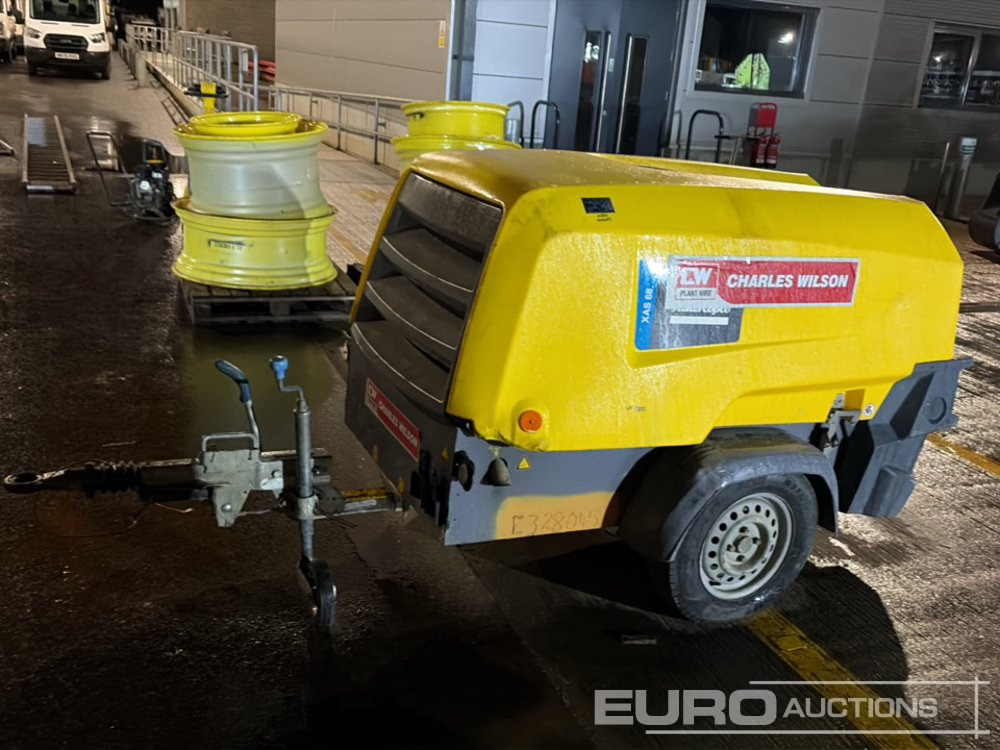 2017 Atlas Copco XAS68 130CFM - Air compressor: picture 2 2017 Atlas Copco XAS68 130CFM - Air compressor: picture 2