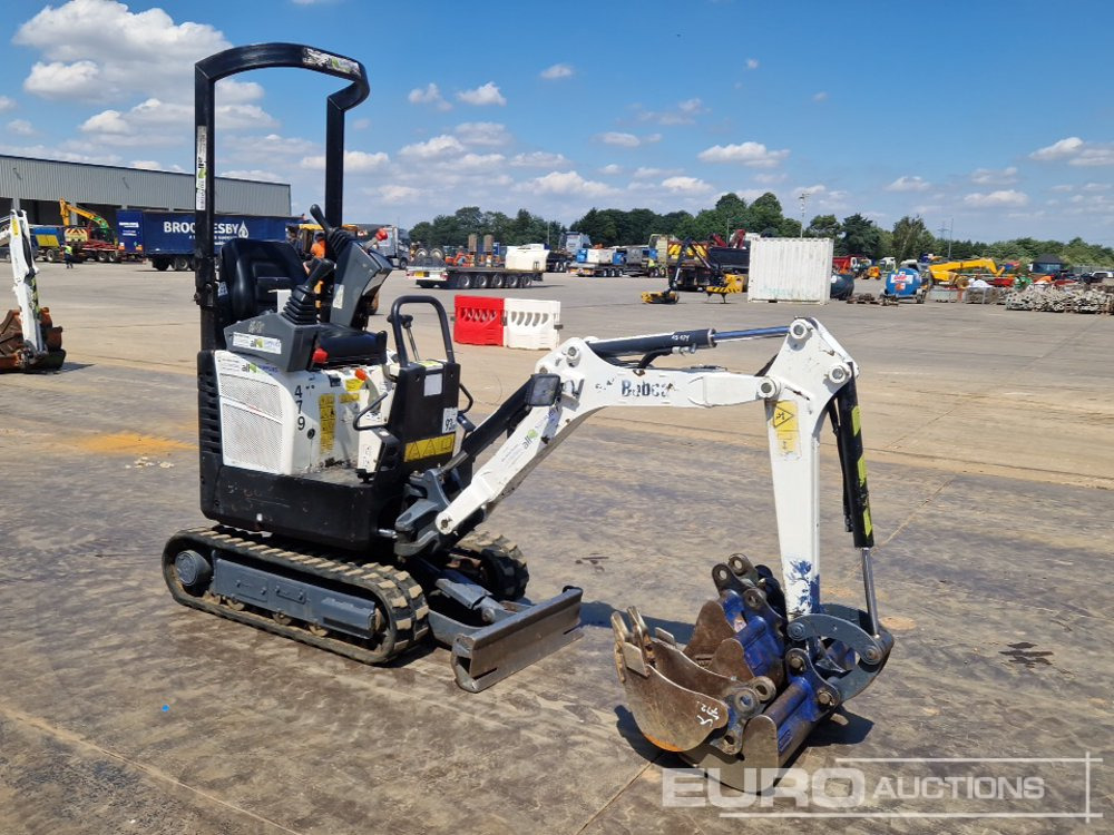 Mini excavator 2017 Bobcat E10: picture 7