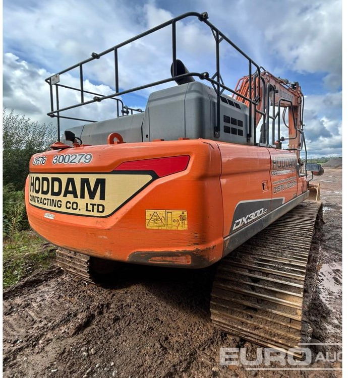 2017 Doosan DX300LC-5 - Crawler excavator: picture 4 2017 Doosan DX300LC-5 - Crawler excavator: picture 4