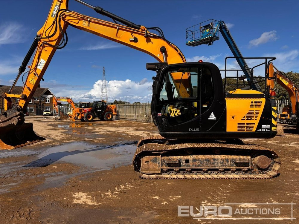 2017 JCB JS131LC+ - Crawler excavator: picture 2 2017 JCB JS131LC+ - Crawler excavator: picture 2